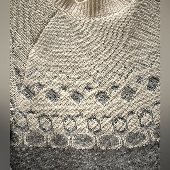 Cat & Jack Gray and Cream Sweater Dress- size Girls XL(14/16) - Picture 3 of 8